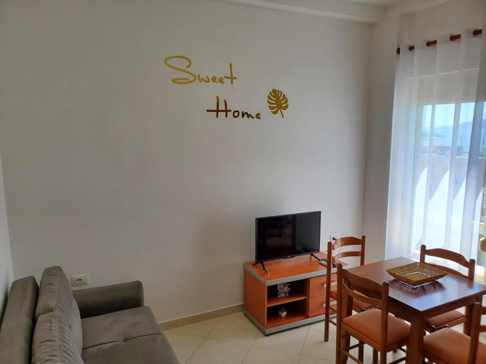 Summer Gate Apartment Sarandë Exterior foto